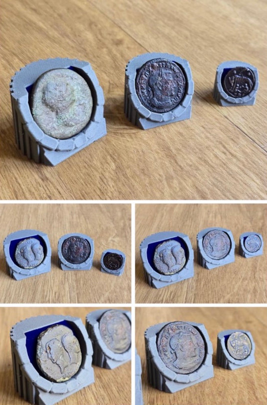 Roman Coin Stands (10 Pack)