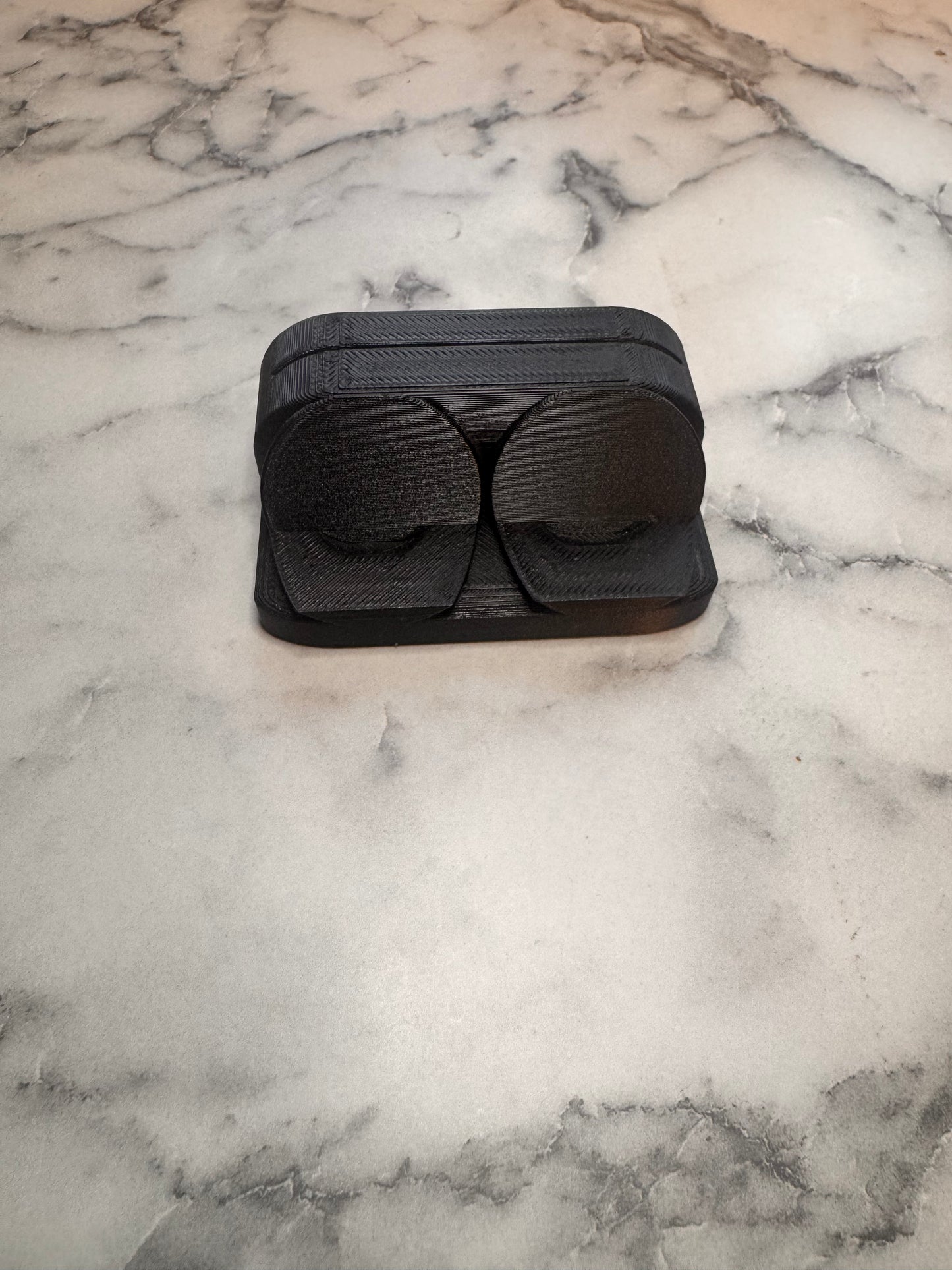 2 coin holder with ID slot (Card sold separately)